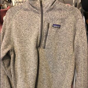 Men’s Paragonia 1/4 Zip Fleece size M